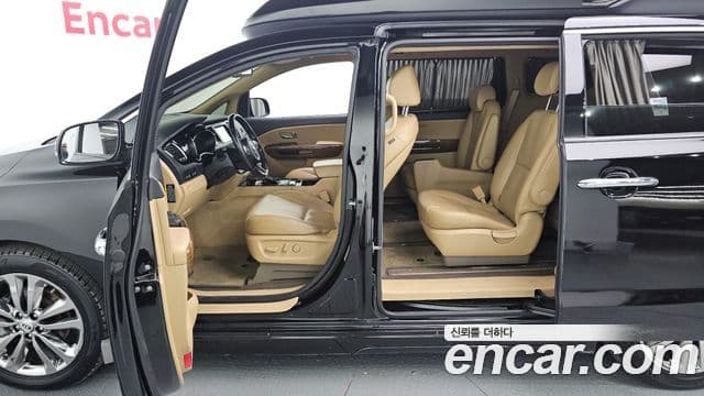 Kia All New Carnival Prestige, 2018 10