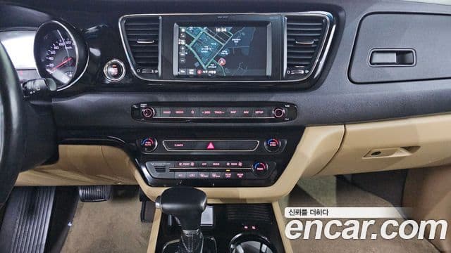 Kia All New Carnival Prestige, 2018 14