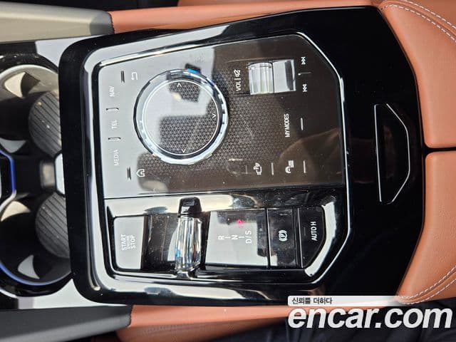 BMW 5시리즈 (G60), 2025 9