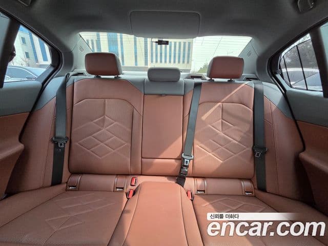 BMW 5시리즈 (G60), 2025 10