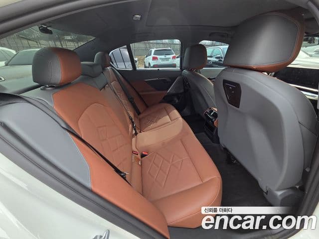 BMW 5시리즈 (G60), 2025 18