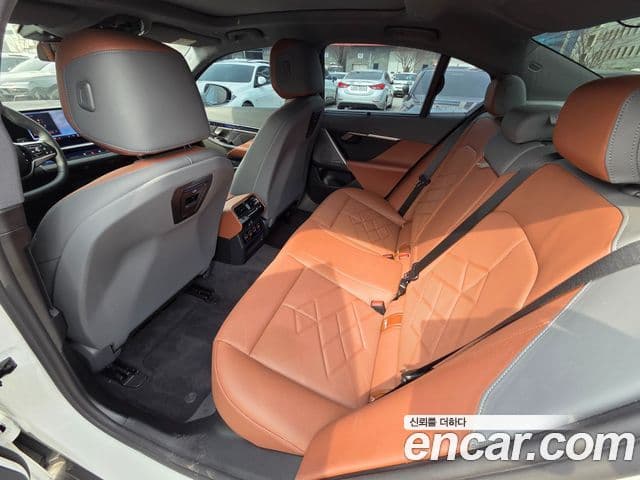 BMW 5시리즈 (G60), 2025 19