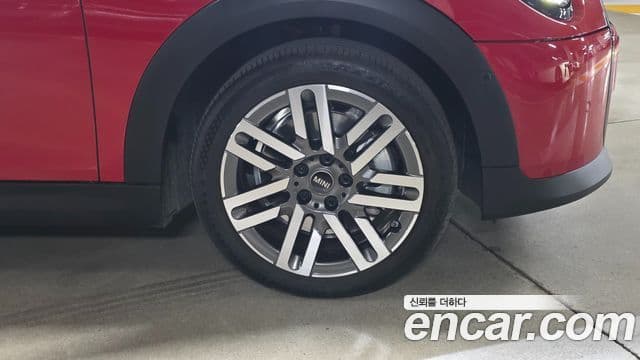 Mini Cooper C 4세대 Classic, 2025 все фото