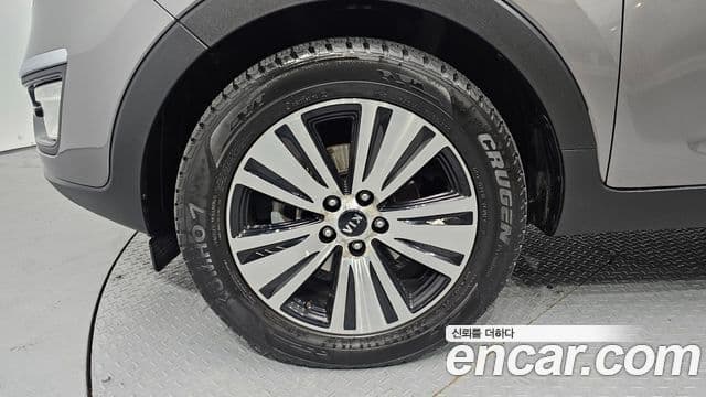 Kia The / новый New Sportage R дизель 2WD Trendy, 2014 все фото