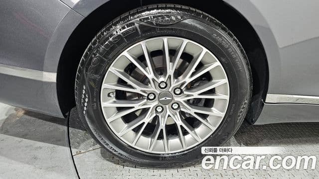 Genesis G80 (RG3) бензин 2.5 турбо AWD, 2021 все фото