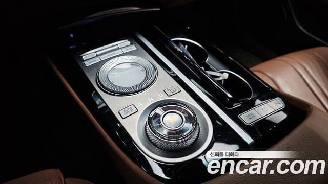 Genesis G80 (RG3) бензин 2.5 турбо AWD, 2021 9