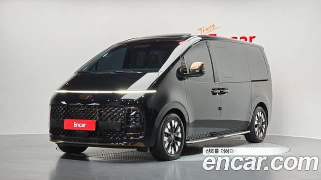 Hyundai Staria Inspiration, 2025 1