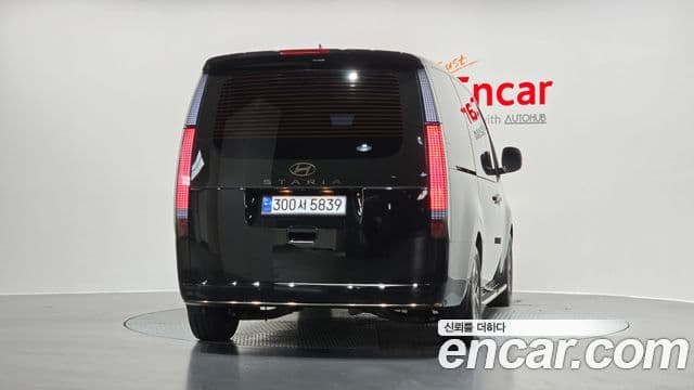 Hyundai Staria Inspiration, 2025 4