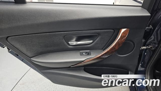 BMW 3시리즈 (F30), 2014 17