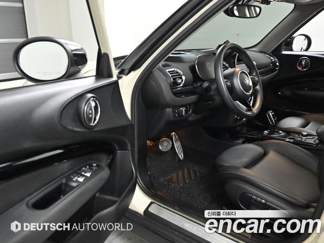 Mini Cooper 클럽맨 2세대, 2021 11