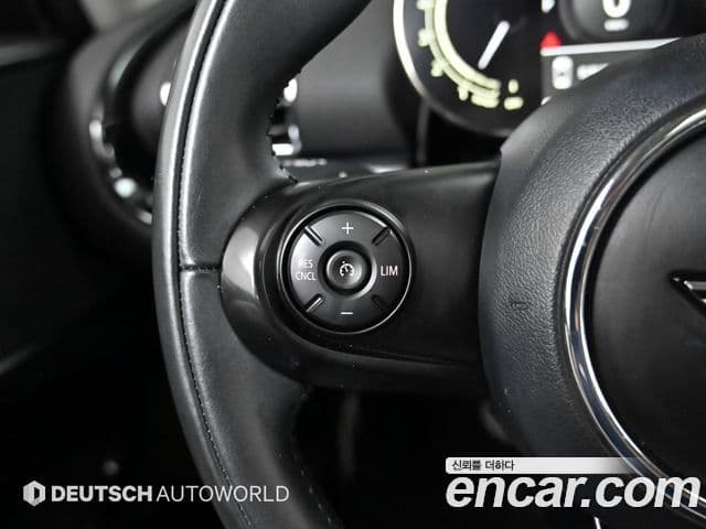 Mini Cooper 클럽맨 2세대, 2021 16