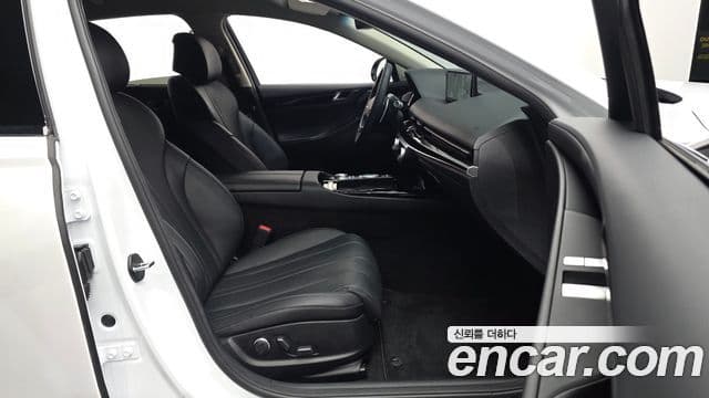 Genesis G80 (RG3) бензин 2.5 турбо AWD, 2022 11