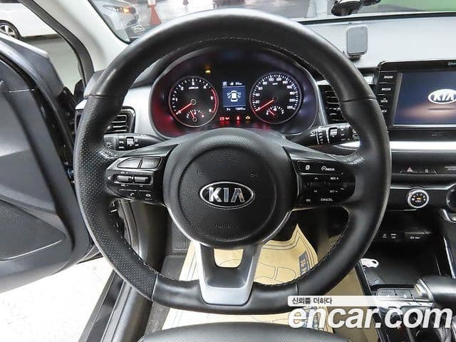 Kia Stonic Trendy, 2018 11