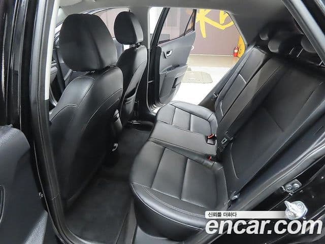 Kia Stonic Trendy, 2018 19