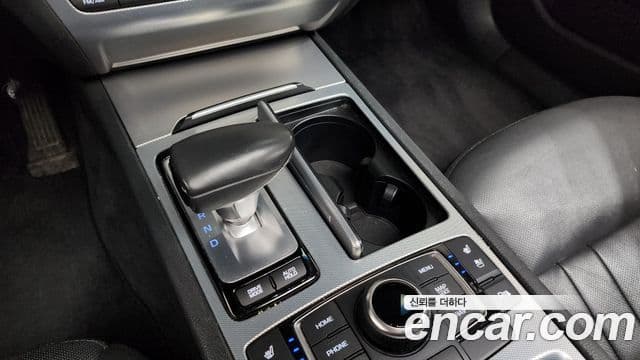 Genesis G80 Premium Luxury, 2018 9