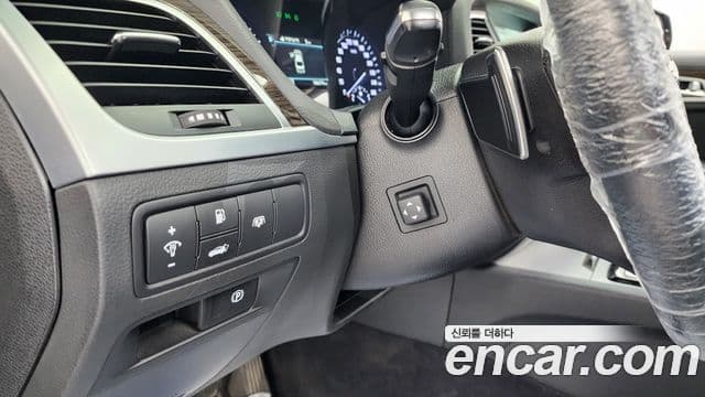 Genesis G80 Premium Luxury, 2018 16