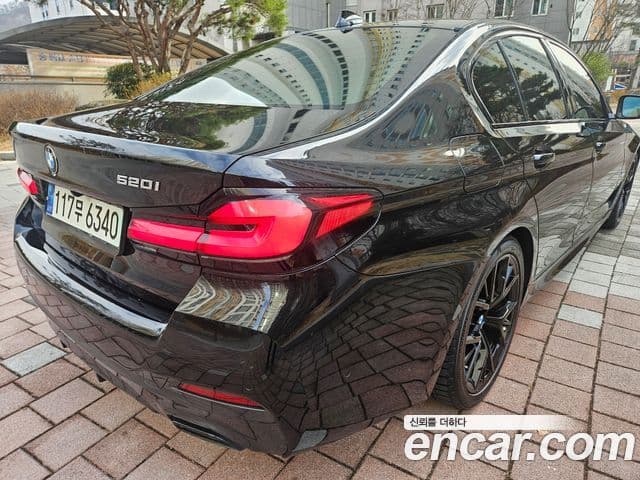 BMW 5시리즈 (G30) 520i M Sport, 2022 все фото