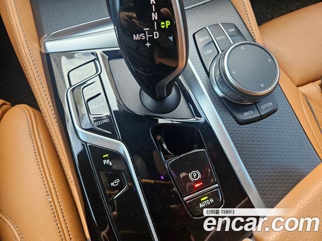 BMW 5시리즈 (G30) 520i M Sport, 2022 13