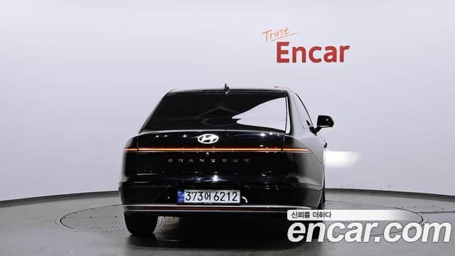 Hyundai Grandeur гибрид (GN7) Exclusive, 2023 4