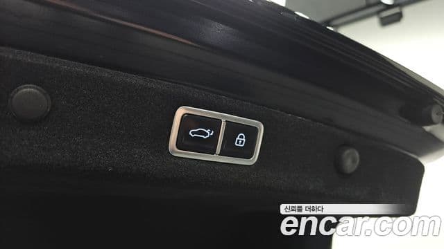 Hyundai Grandeur гибрид (GN7) Exclusive, 2023 16