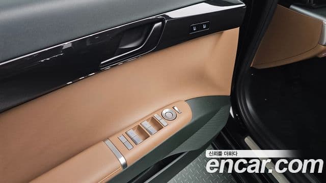 Hyundai Grandeur гибрид (GN7) Exclusive, 2023 18