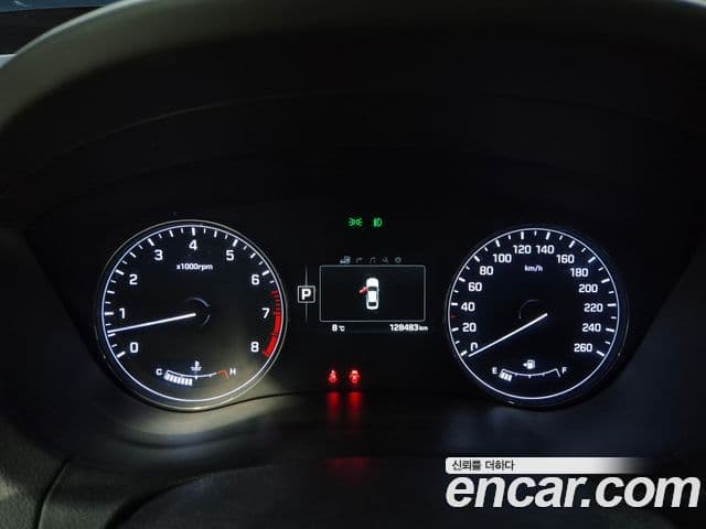 Hyundai Genesis DH Modern, 2015 16