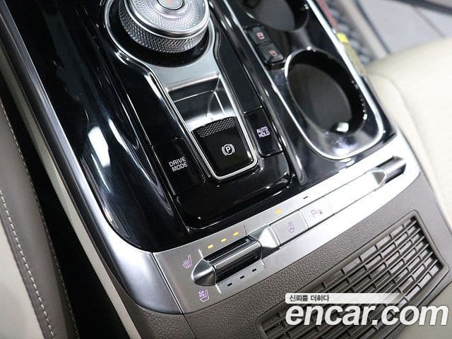 Kia Carnival 4세대 Signature, 2023 10