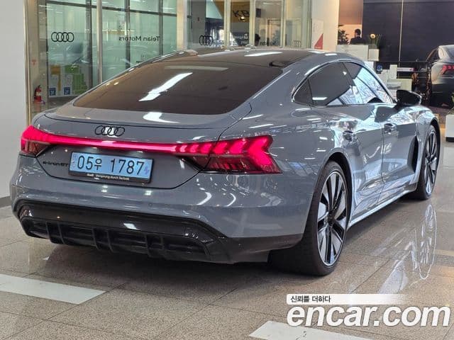 Audi e-Tron GT Premium, 2023 2