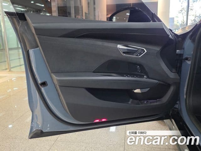 Audi e-Tron GT Premium, 2023 11