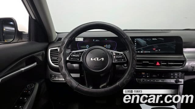 Kia The / новый New Seltos Prestige, 2024 13