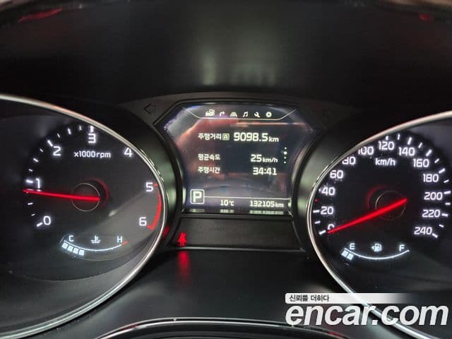 Kia All New Carnival Noblesse, 2017 13