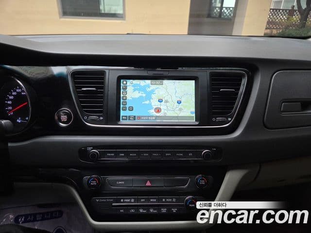 Kia All New Carnival Noblesse, 2017 14