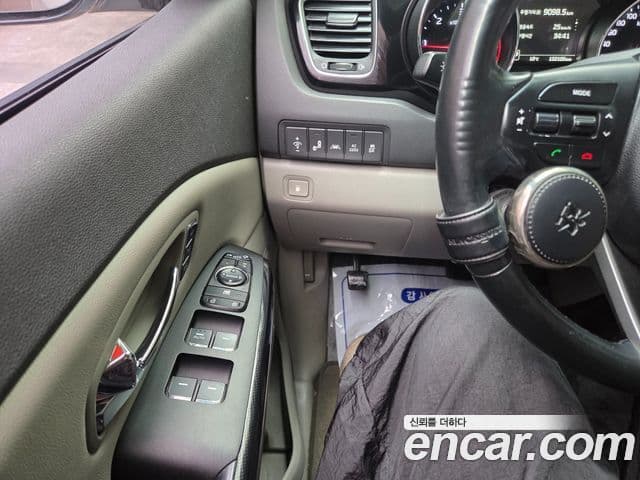Kia All New Carnival Noblesse, 2017 16