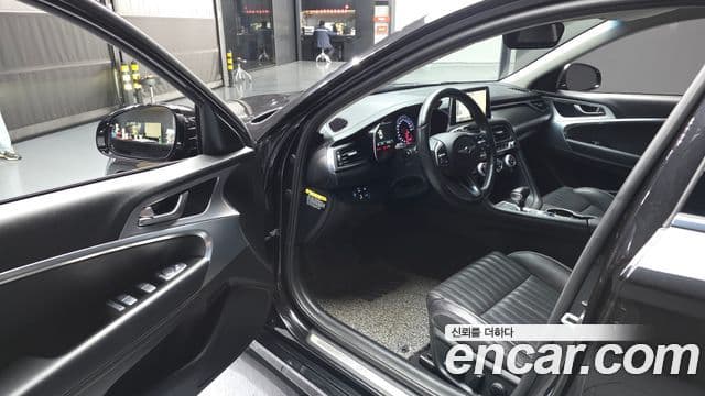 Genesis G70 Supreme, 2018 10