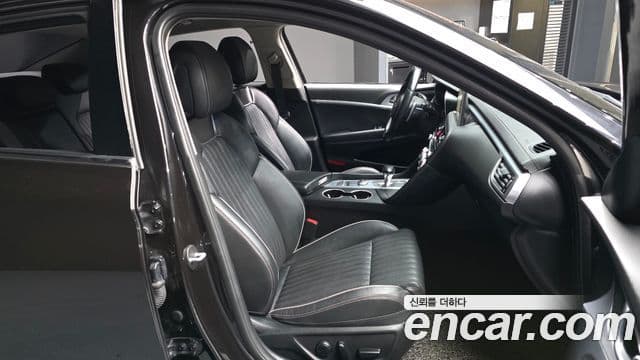 Genesis G70 Supreme, 2018 11