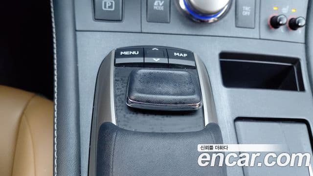 Lexus CT200h ZWA10, 2017 17