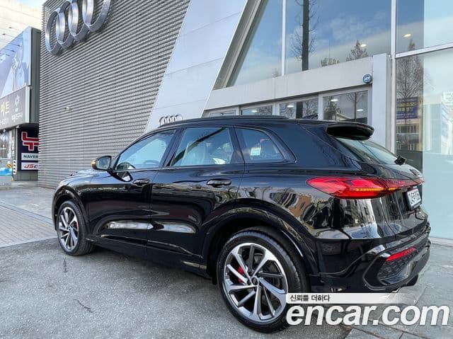 Audi Q5 (80A) 40 TDI Quattro S Line чёрный Edition, 2025 4