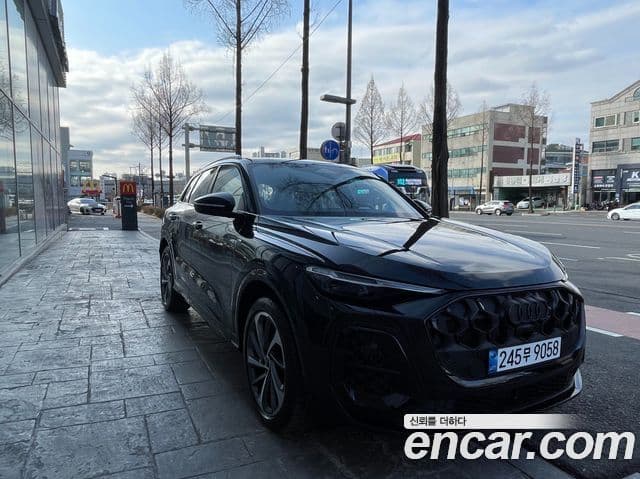 Audi Q5 (80A) 40 TDI Quattro S Line чёрный Edition, 2025 7
