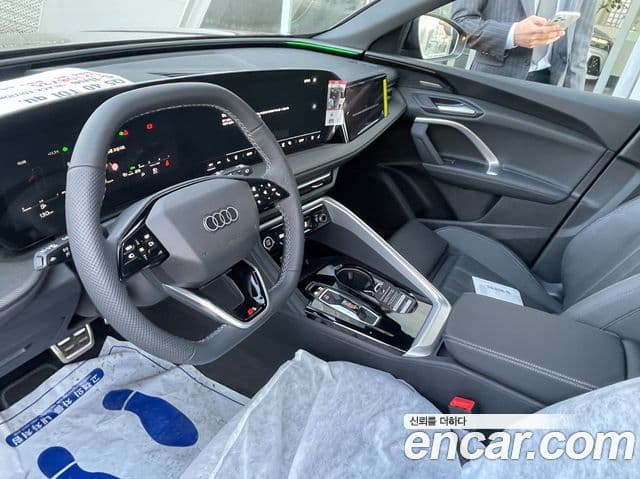 Audi Q5 (80A) 40 TDI Quattro S Line чёрный Edition, 2025 8