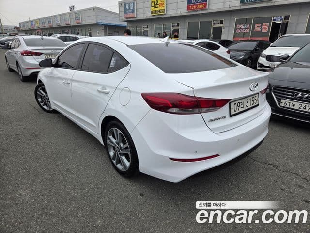 Hyundai Avante AD 1.6 GDI Value Plus, 2018 4