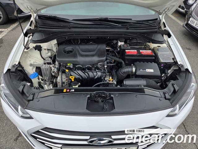 Hyundai Avante AD 1.6 GDI Value Plus, 2018 6