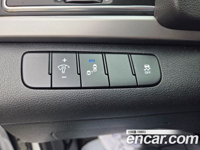 Hyundai Avante AD 1.6 GDI Value Plus, 2018 13