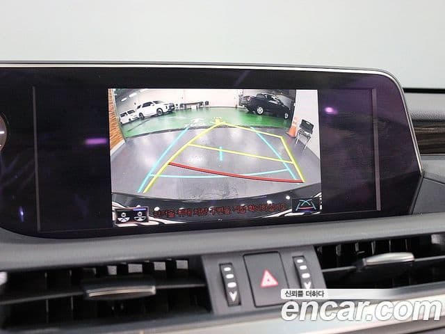 Lexus ES300h 7세대 Executive, 2021 8