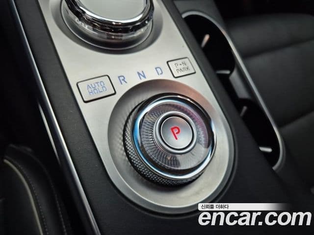 Genesis GV70, 2021 8