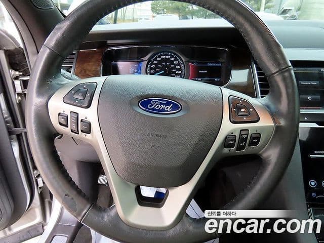 Ford New 토러스 6세대, 2015 8