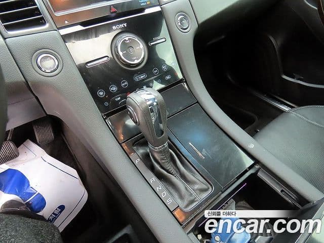 Ford New 토러스 6세대, 2015 10