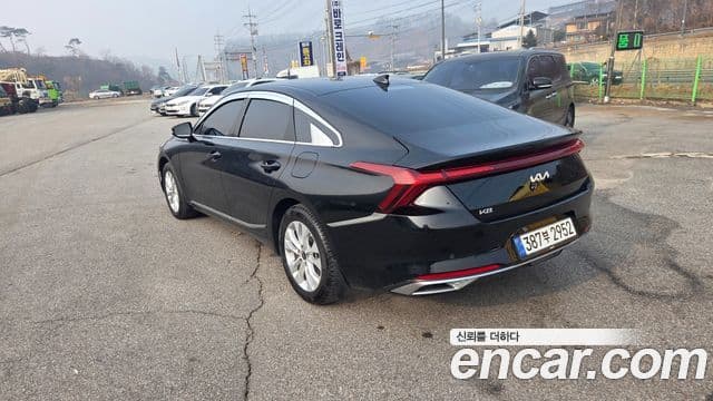 Kia K8 Trendy(таксомоторный тип), 2023 4