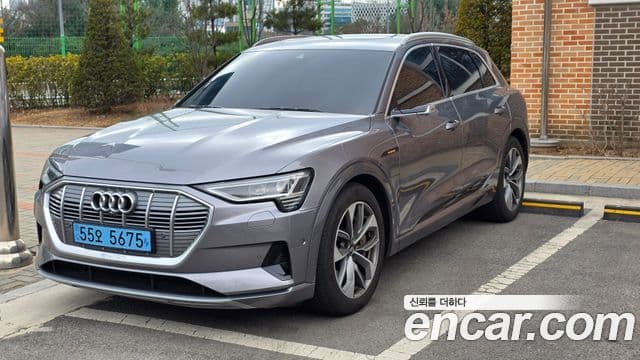 Audi e-Tron, 2020 1
