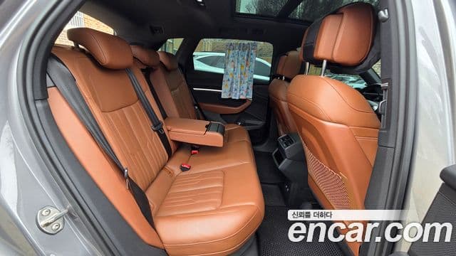 Audi e-Tron, 2020 10