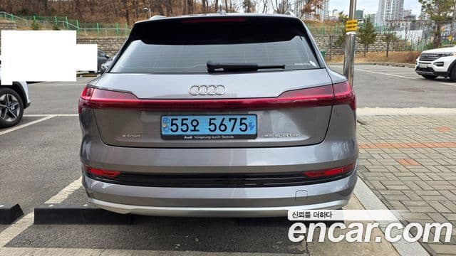 Audi e-Tron, 2020 20